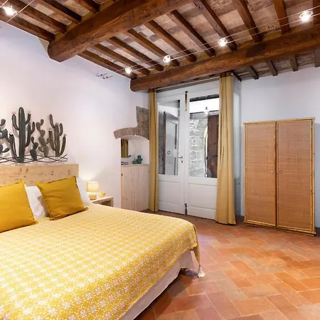 Hotell La E Bella Cortona